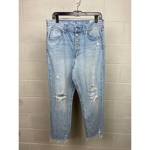 We The Free Distressed Mom Jeans Ripped Light Wash Denim Button‎ Fly Size 31
